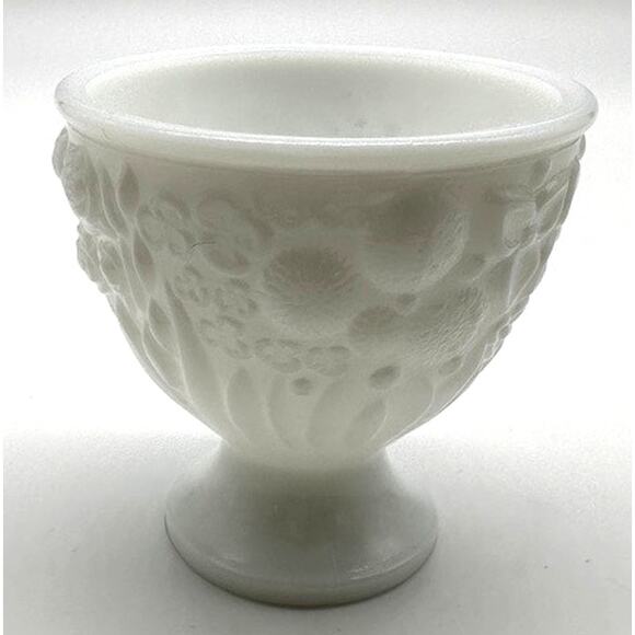 Milk Glass by Avon 4" Raised Flowers/Dots - Picture 1 of 3